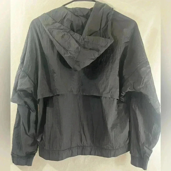 Lululemon hood jacket wind breaker black womans 4 zip up light wear - Picture 9 of 13